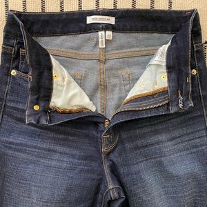 Good American - good leg jeans size 6/28